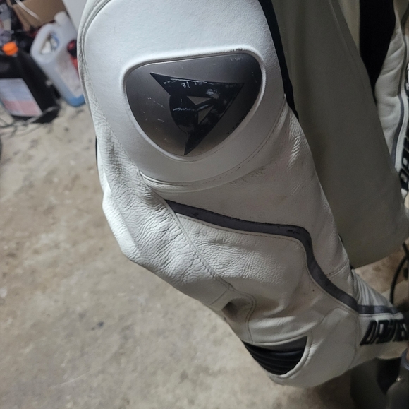 Dainese sports pro leather jacket - Picture 3 of 3